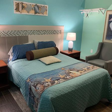 Michaels Siesta Motel St. Petersburg Bagian luar foto
